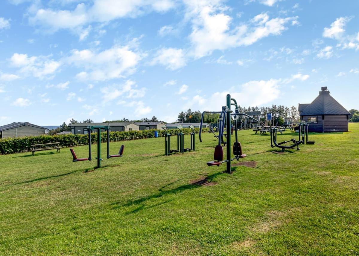 Waren Caravan Park Bamburgh Exterior foto
