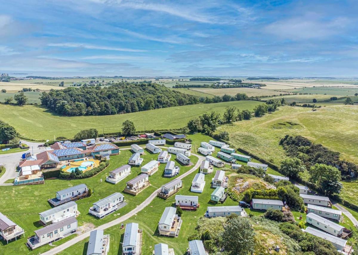 Waren Caravan Park Bamburgh Exterior foto